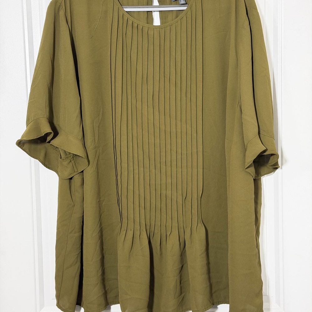 The Limited Olive Green Pintuck Front Tunic Top
